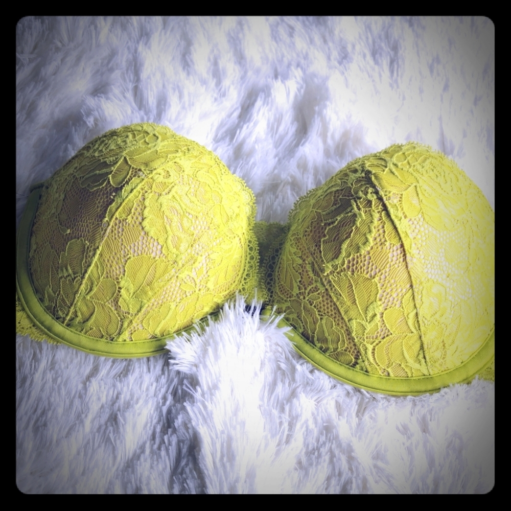 Victoria's Secret bra